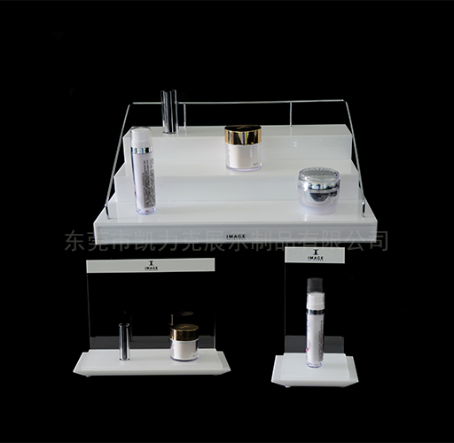 化妝品展示架.jpg 化妝品展示架.jpg