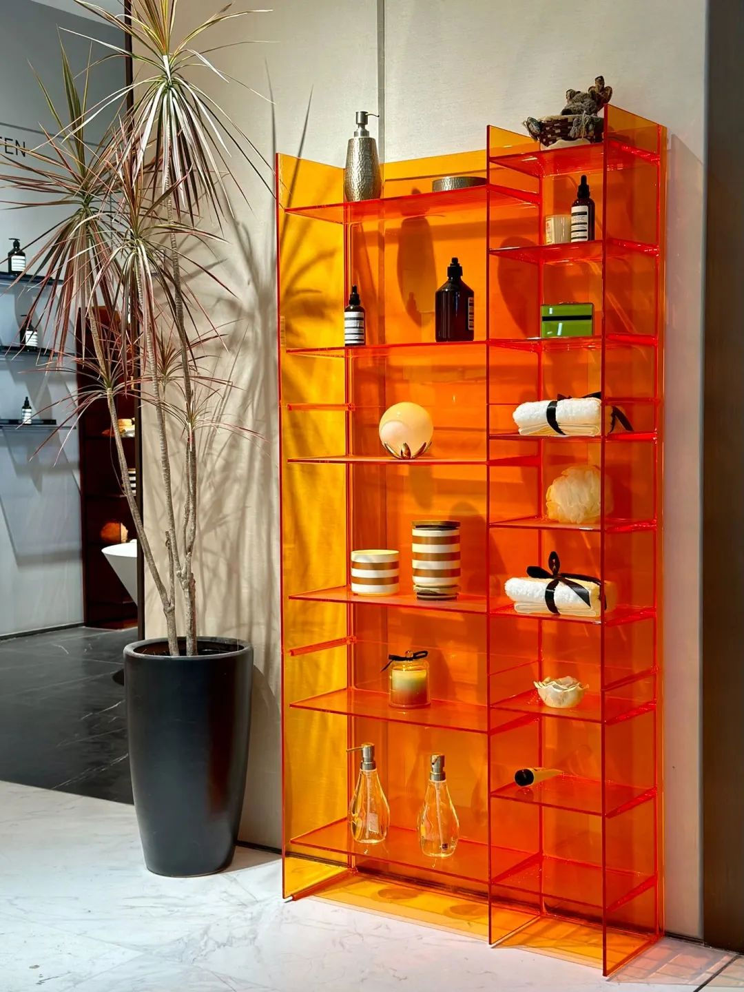 亞克力置物柜.png 亞克力置物柜.png